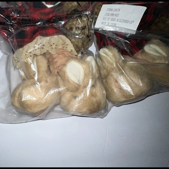 Teddy Bears IN PJ’S NWT  VINTAGE (set of 2) I BOY & 1 GIRL - Picture 2 of 4